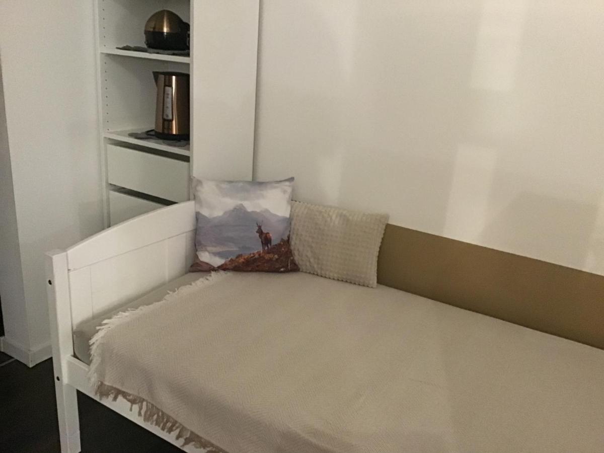 Private Zimmervermietung "Appartement Rosi" ไรส์บาค ภายนอก รูปภาพ
