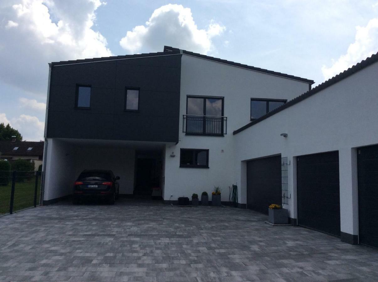 Private Zimmervermietung "Appartement Rosi" ไรส์บาค ภายนอก รูปภาพ